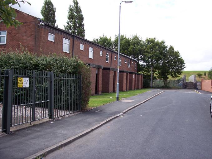 Poplars, The, Golborne