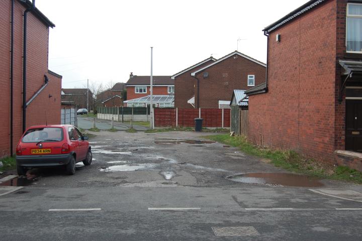 Pool Street, Hindley