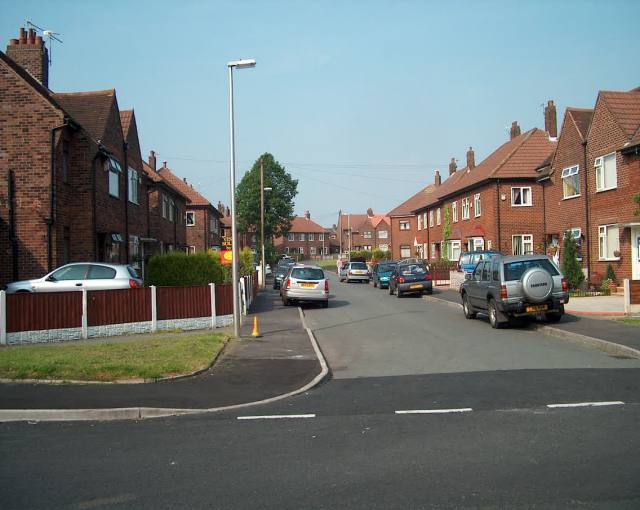 Pinewood Crescent, Orrell