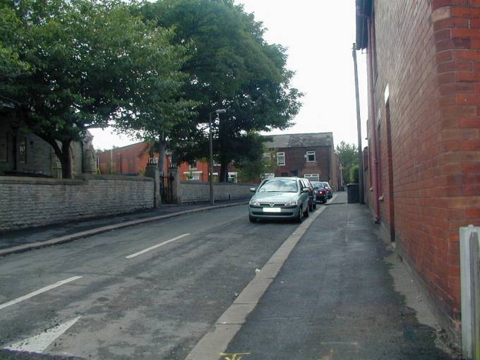 Peter Street, Hindley