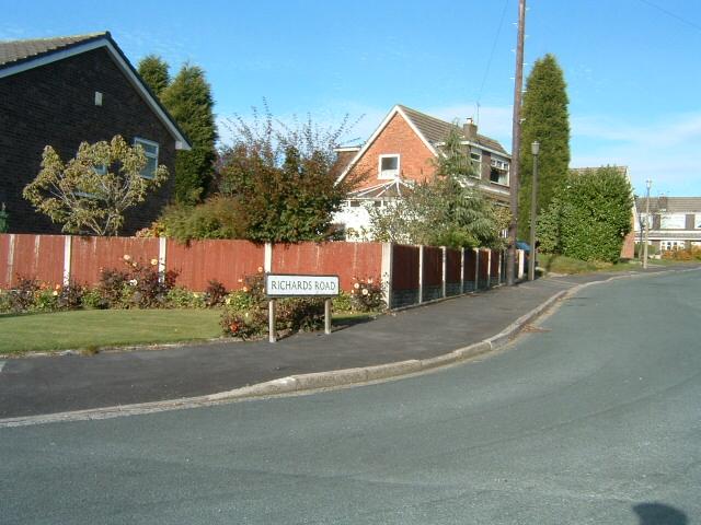 Richards Road, Standish