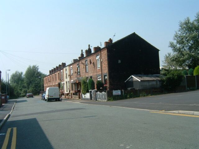 Rose Street, Ince