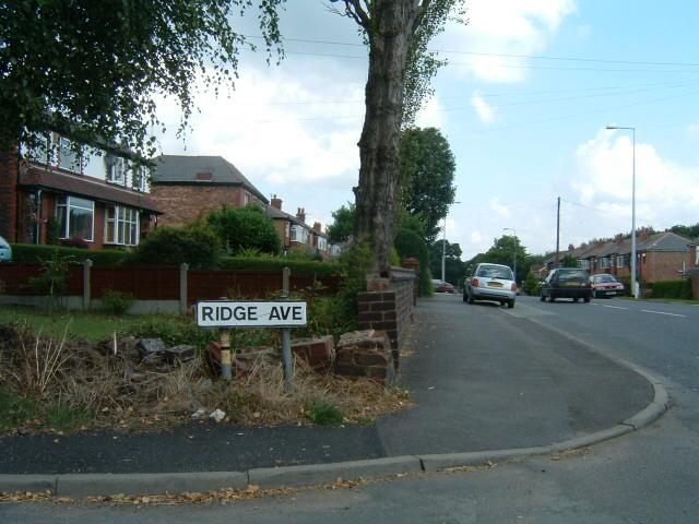 Ridge Avenue, Standish