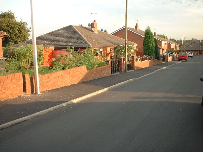 Stirling Avenue, Ince