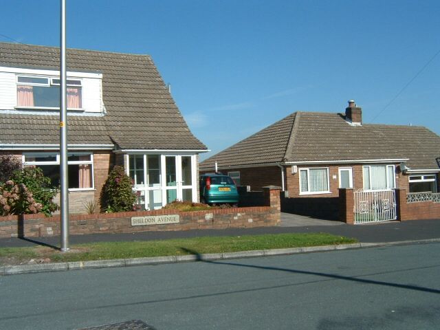 Sheldon Avenue, Standish