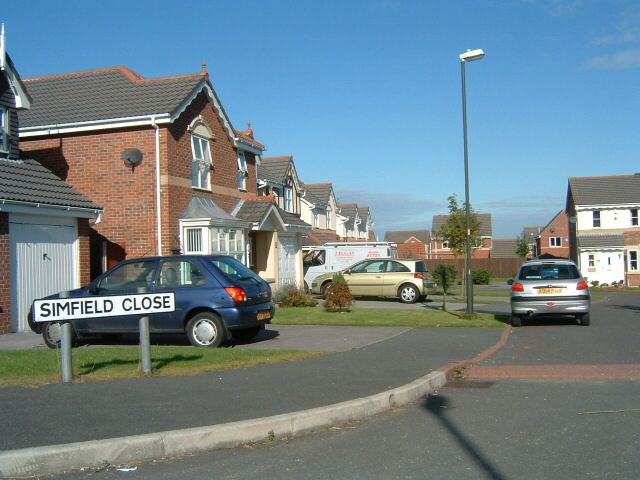 Simfield Close, Standish