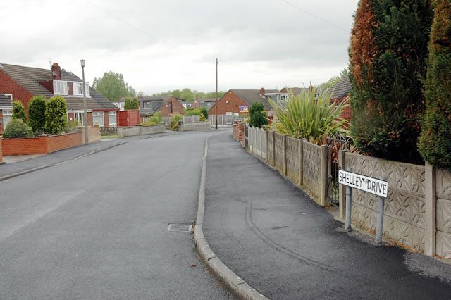 Shelley Drive, Abram