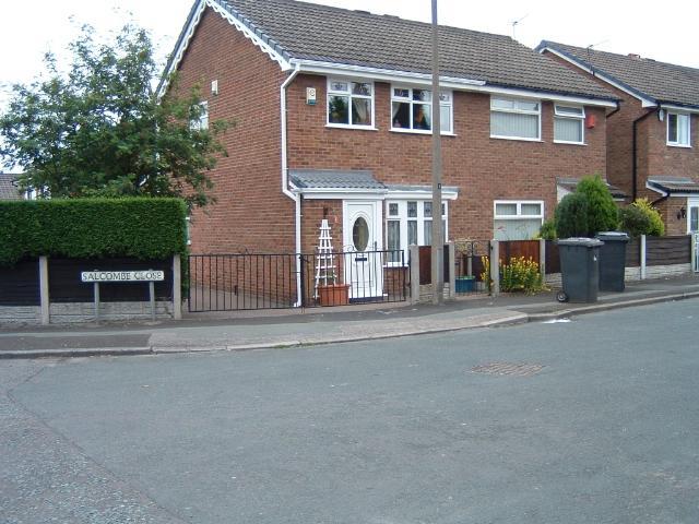 Salcombe Close, Wigan