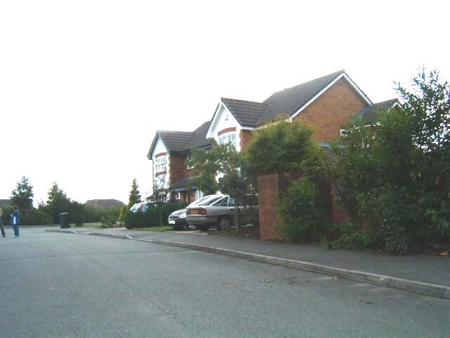 Templegate Close, Standish