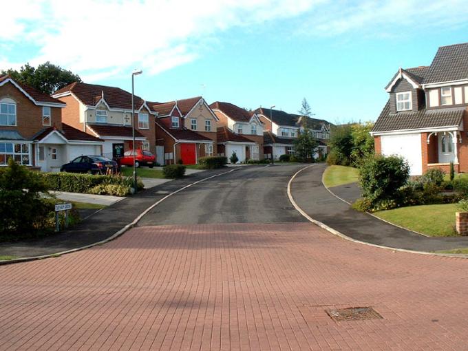Tatham Grove, Winstanley