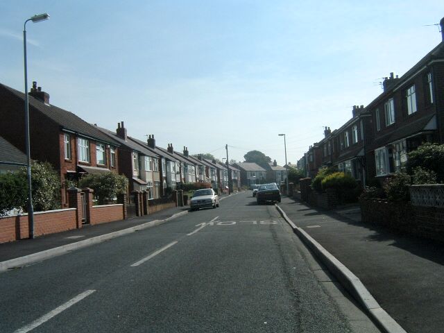 Thirlmere Avenue, Standish