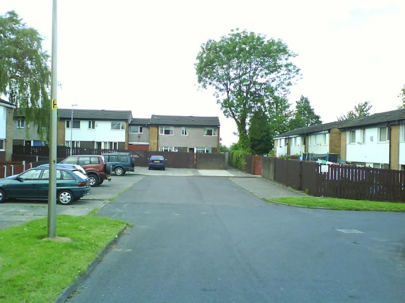 Falkirk Grove, Wigan