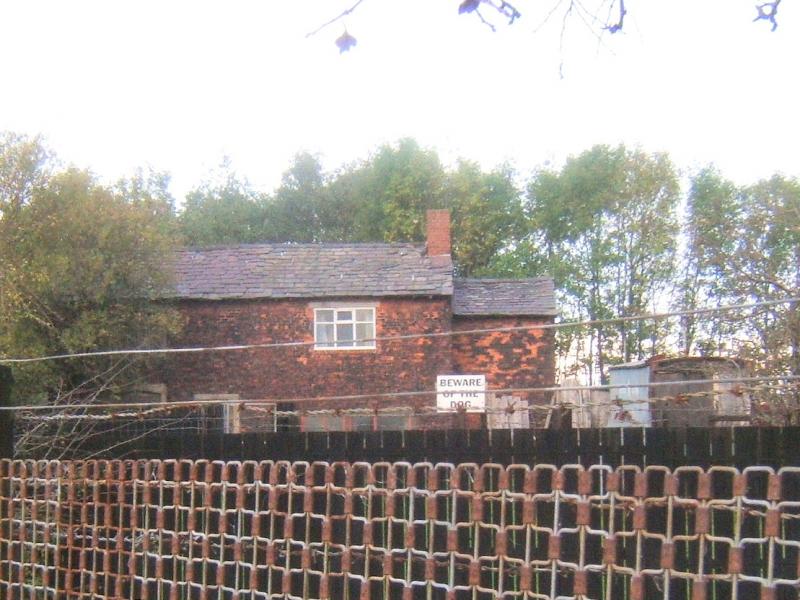 Bent Houses, Aspull