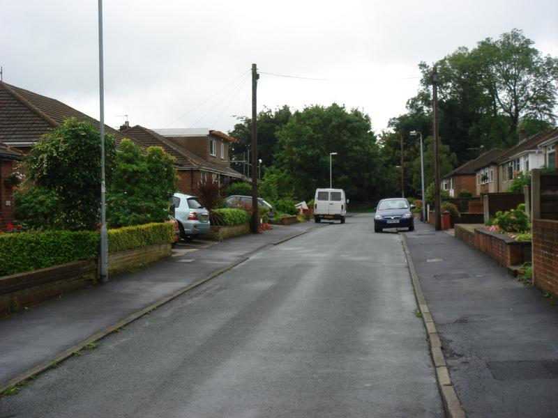 Oak Avenue, Standish