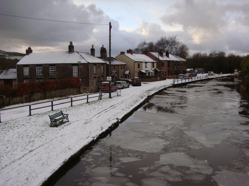 Canal Bank, Appley Bridge