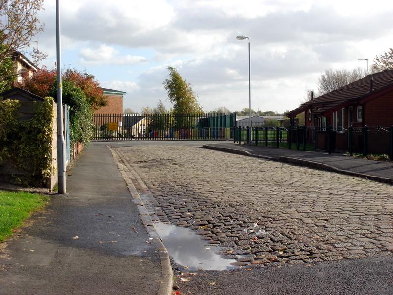 Local Board Street, Ince