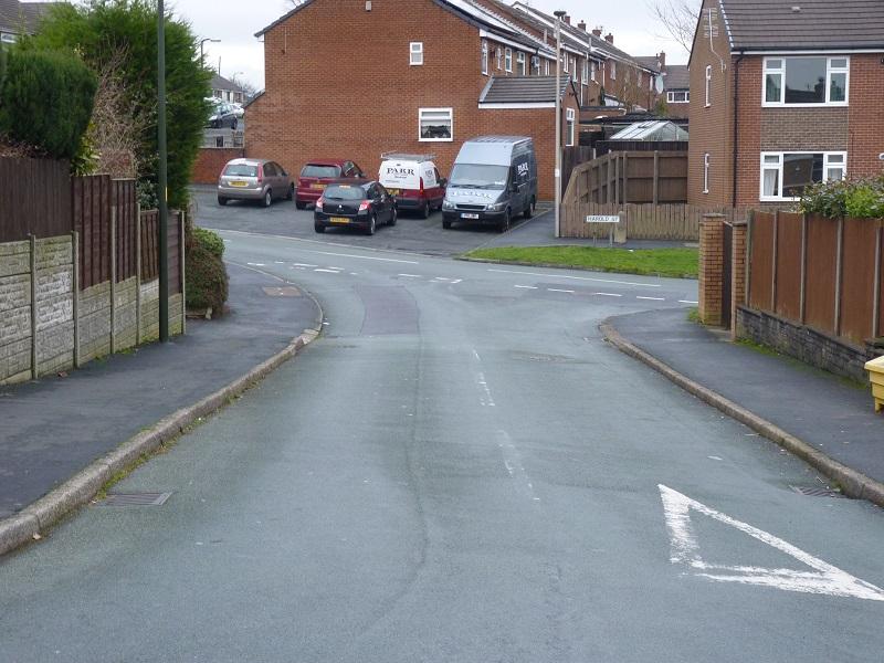 Lincoln Drive, Aspull