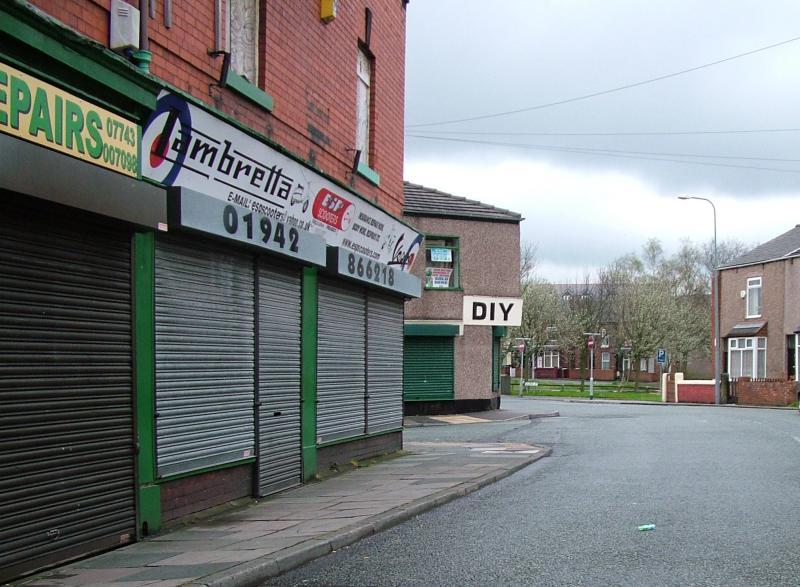 Walthew Lane, Platt Bridge