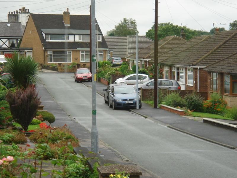 Birch Avenue, Standish