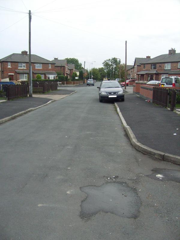 Ashfield Avenue, Hindley