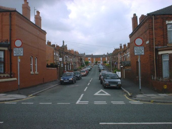 Victoria Avenue, Wigan