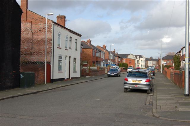 Violet Street, Ince