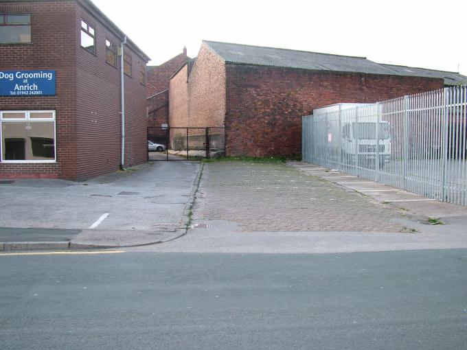 Vine Grove, Wigan