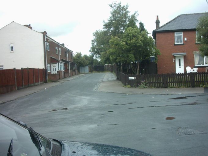 Wright Street, Abram