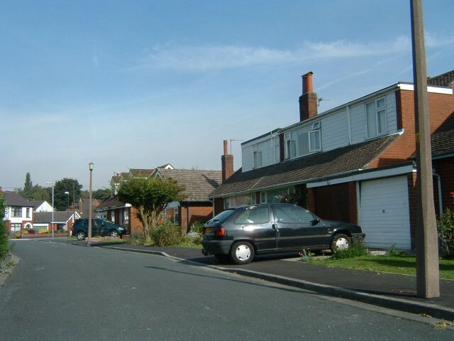 Wakefield Crescent, Standish