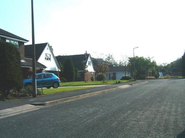 Wilkesley Avenue, Standish