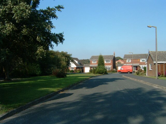 Wilkesley Avenue, Standish