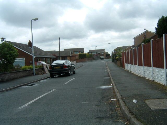 Windsor Crescent, Aspull