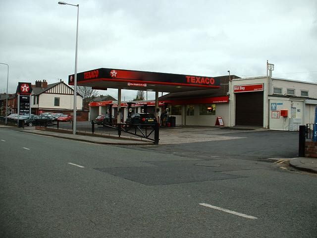 Wigan Road, Ashton-in-Makerfield