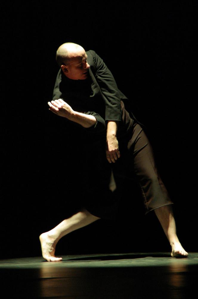 Mark Edward & Company Dance Theatre.