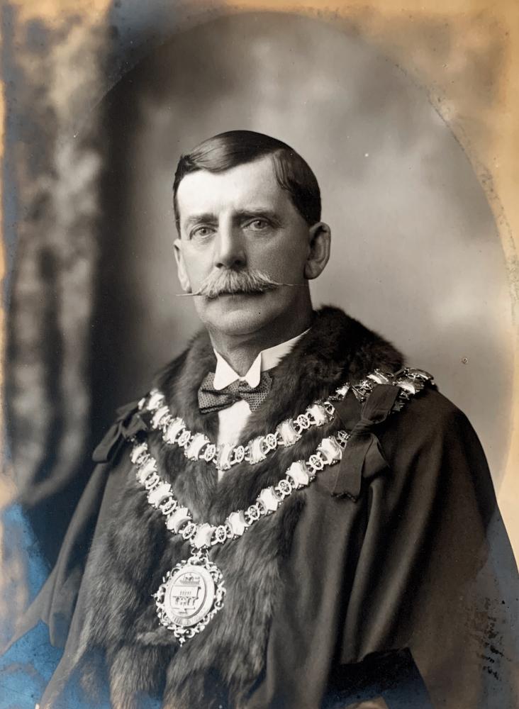 John Lowe, Mayor of Wigan 1927-8